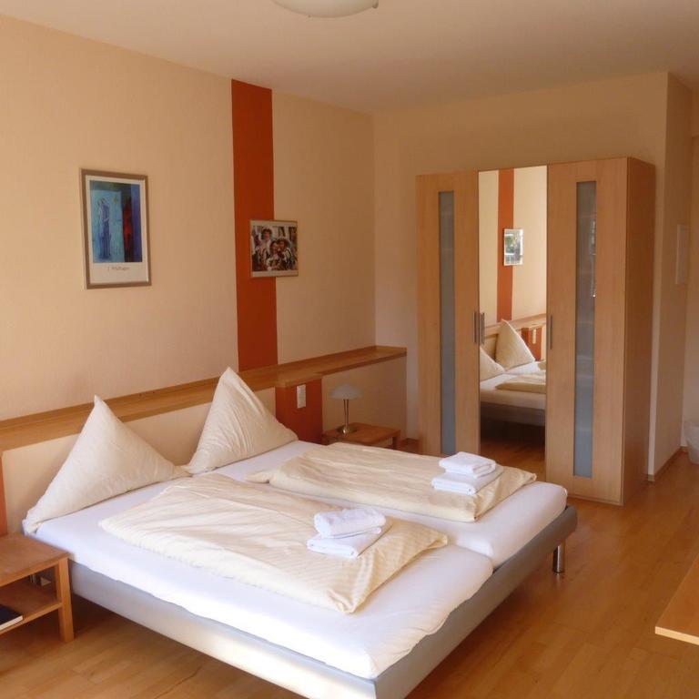 Altstadt-Hotel Koln Room photo