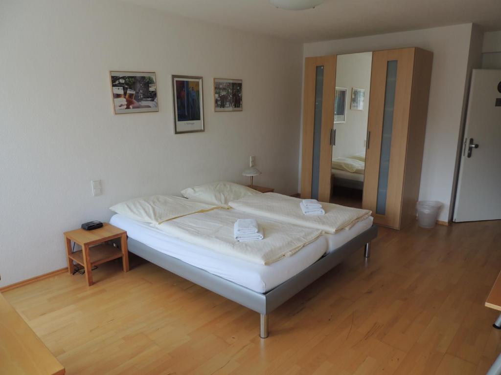 Altstadt-Hotel Koln Room photo